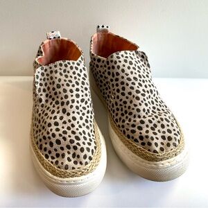 Hey Dude Peyton Leopard Animal Print High Top Slip On Shoes Women Size 8